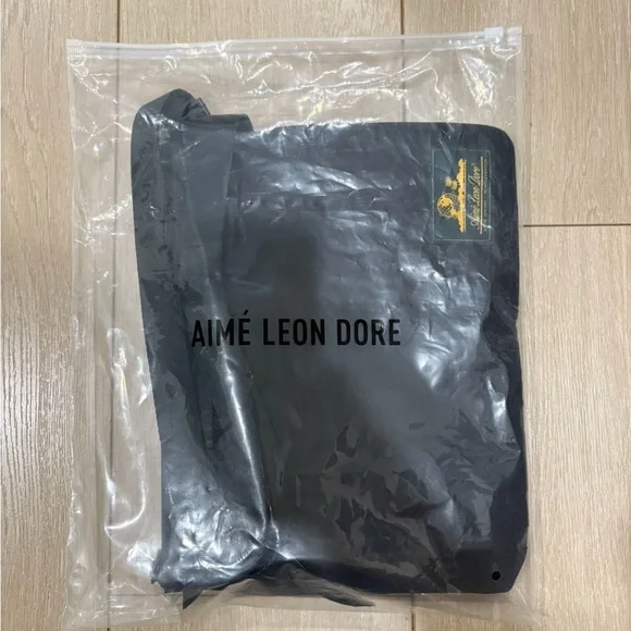 Aime Leon Dore Crossbody Pouch/BLACK Aime Leon Dore Black